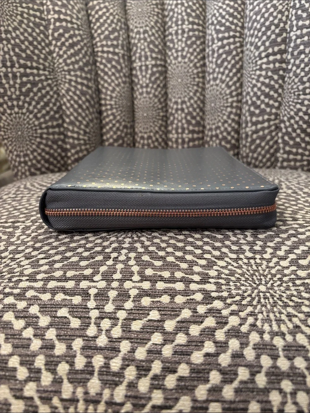 Kikki.k A5 Rings Size Zip Around Planner Notebook Polka Dot Cover Grey Rose